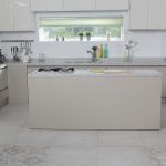 Cómo montar una inmobiliaria desde cero: ¡Paso a paso! 4 comprar pisos embargados