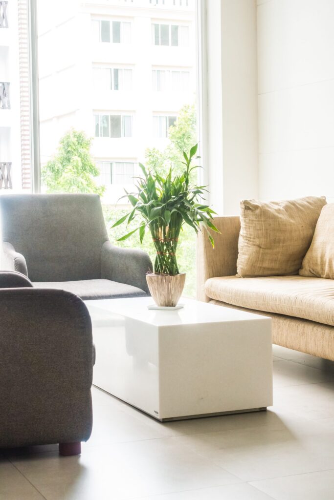 Salón preparado con home staging para vender
